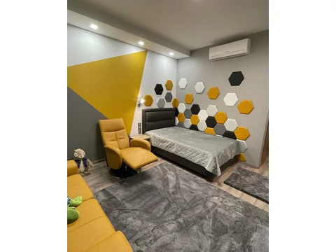 Gyerekszoba faldekoráció KERMA hexagon falpanelekből