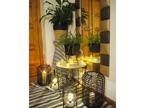 Tükörkeret KERMA műbőr panelekkel a SzaSza Home&Design tervezésében!