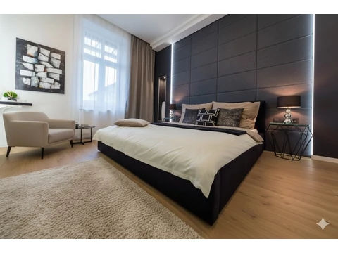 Műbőr hidrolízis és a lakberendezés: hogyan óvjuk falpaneljeinket?