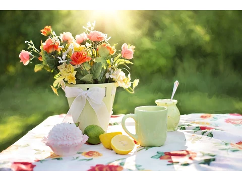 Új terek kialakítása egyszerűen – praktikus megoldások a kert és a ház körül