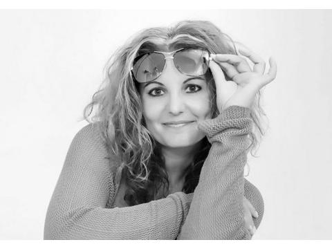 Otthon varázsló...beszélgetés Rácz Karolina lakberendezővel.