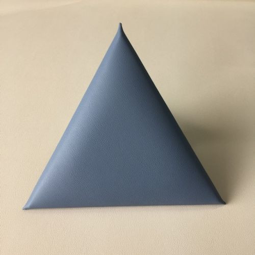 KERMA Triangle-1 türkiz kék színű falpanel Inka 820