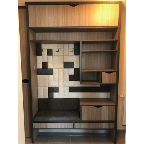 Előszobafal-48 modern műbőr falpanelekből