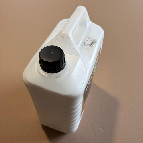 Avmor Silklight felületvédő akril emulzió, UV védelem, 5 liter Avmor Silklight felületvédő akril emulzió, UV védelem, 5 liter