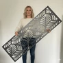 Kép 1/20 - Fali dekorpanel, trópusi levél minta, 50x150 cm, 3 mm HDF - Antracit