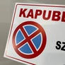 Kép 3/7 - Kapubejáró! Kérem szabadon hagyni, PVC tábla 40x25cm