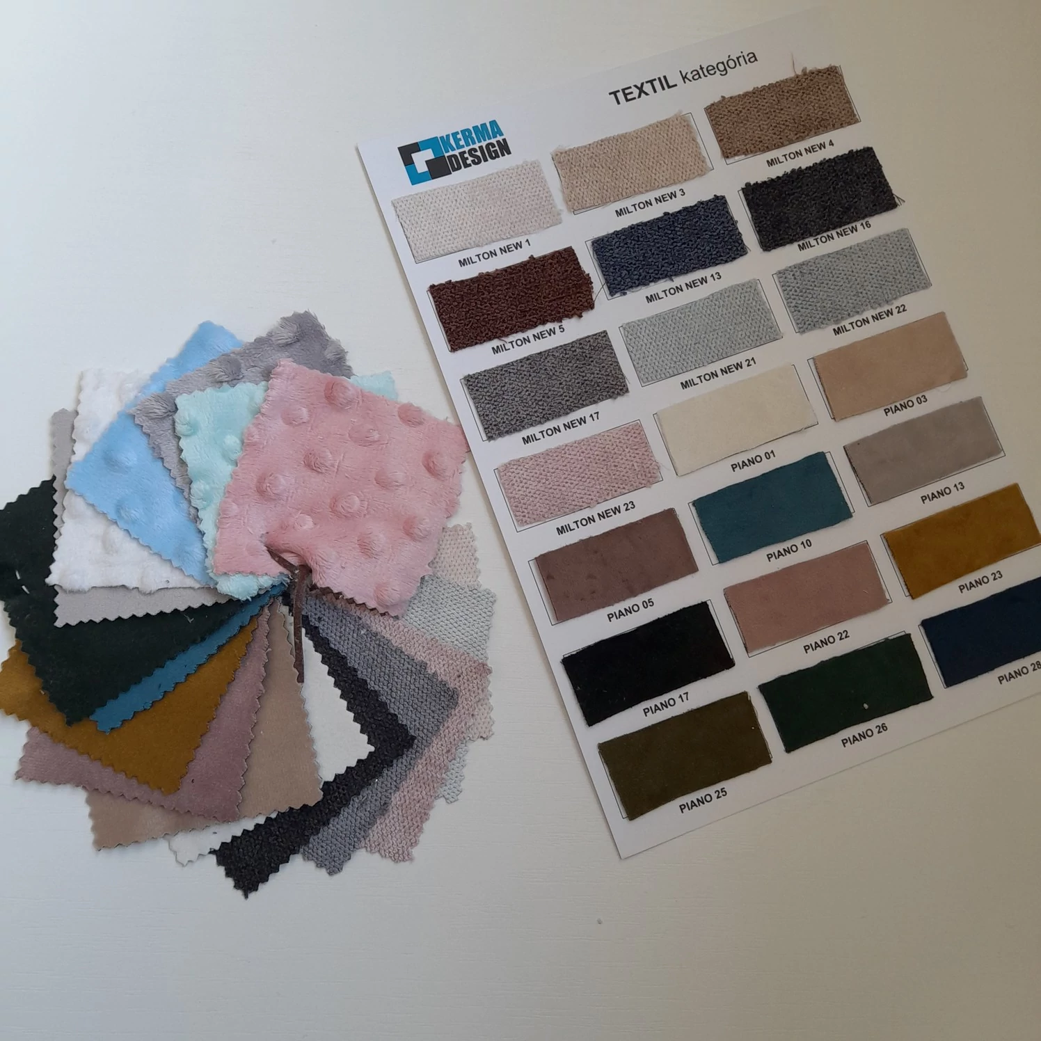 SZÍNMINTA Kerma textil falpanelekhez